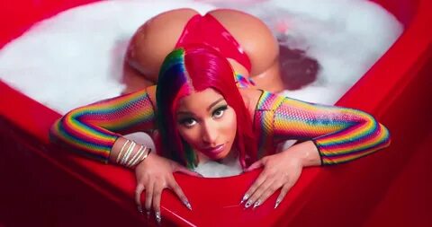 Nicki minaj boobs and twerk.