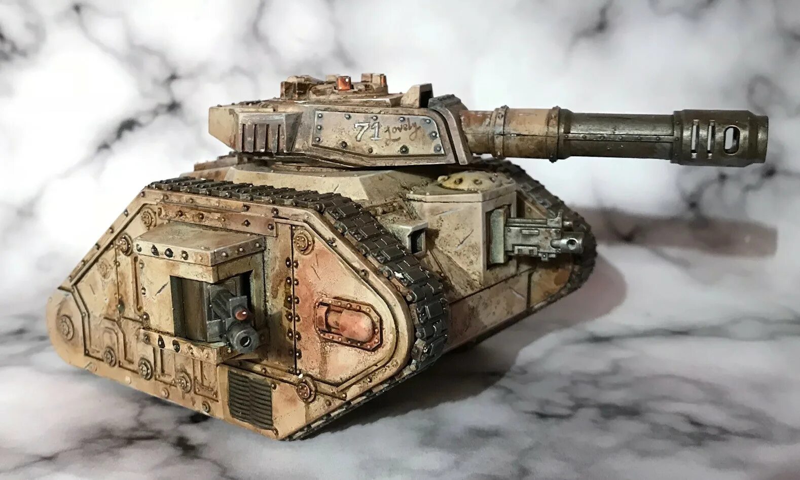 Леман русс танк. Warhammer 40000 Leman Russ Battle Tank. Warhammer 40000 Леман русс танк. Леман расс танк.