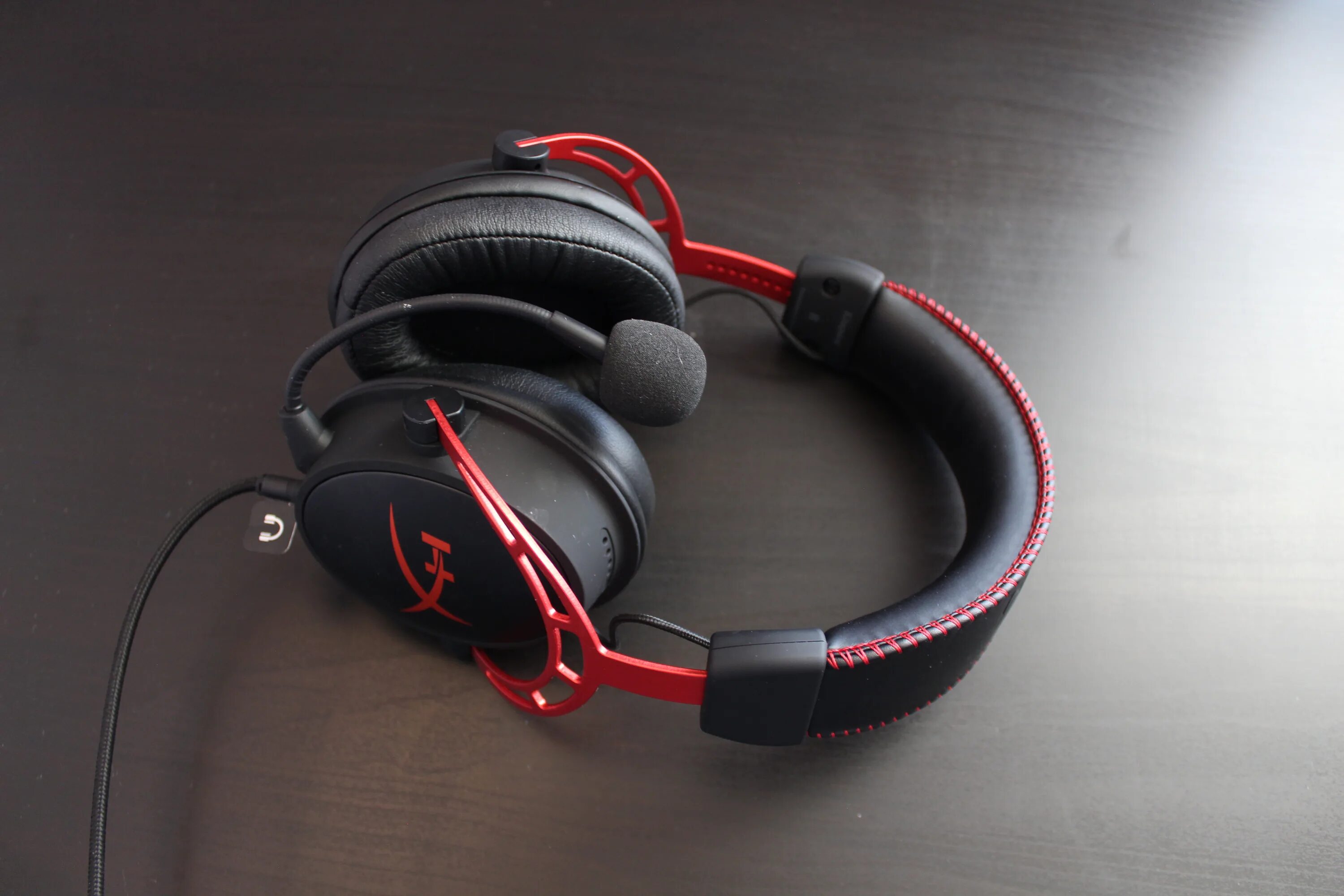 Наушники HYPERX cloud Alpha 2. Kingston HYPERX cloud Alpha. Наушники ХАЙПЕР Икс Клауд Альфа. Игровые наушники HYPERX cloud Alpha Red.