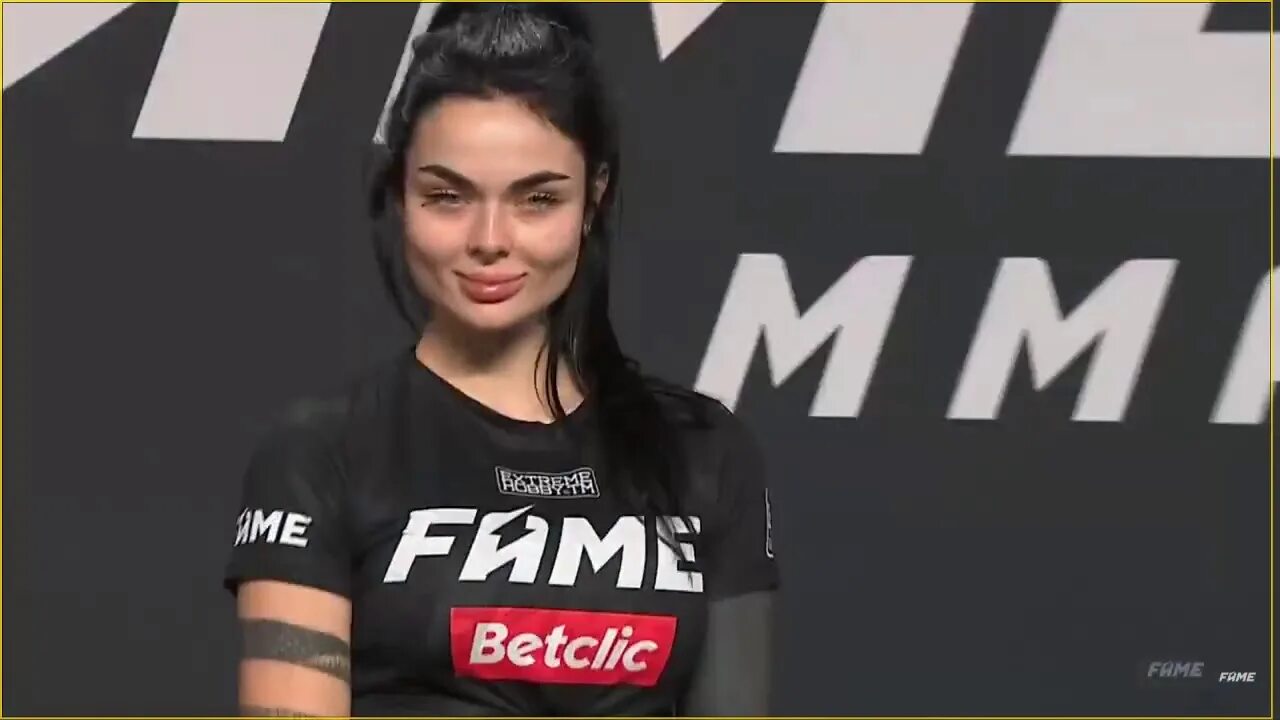 Камила смогулевская. Камила смогулевская. Камила смогулецкая. Камила мма смогулецка. Камила смогулевская.