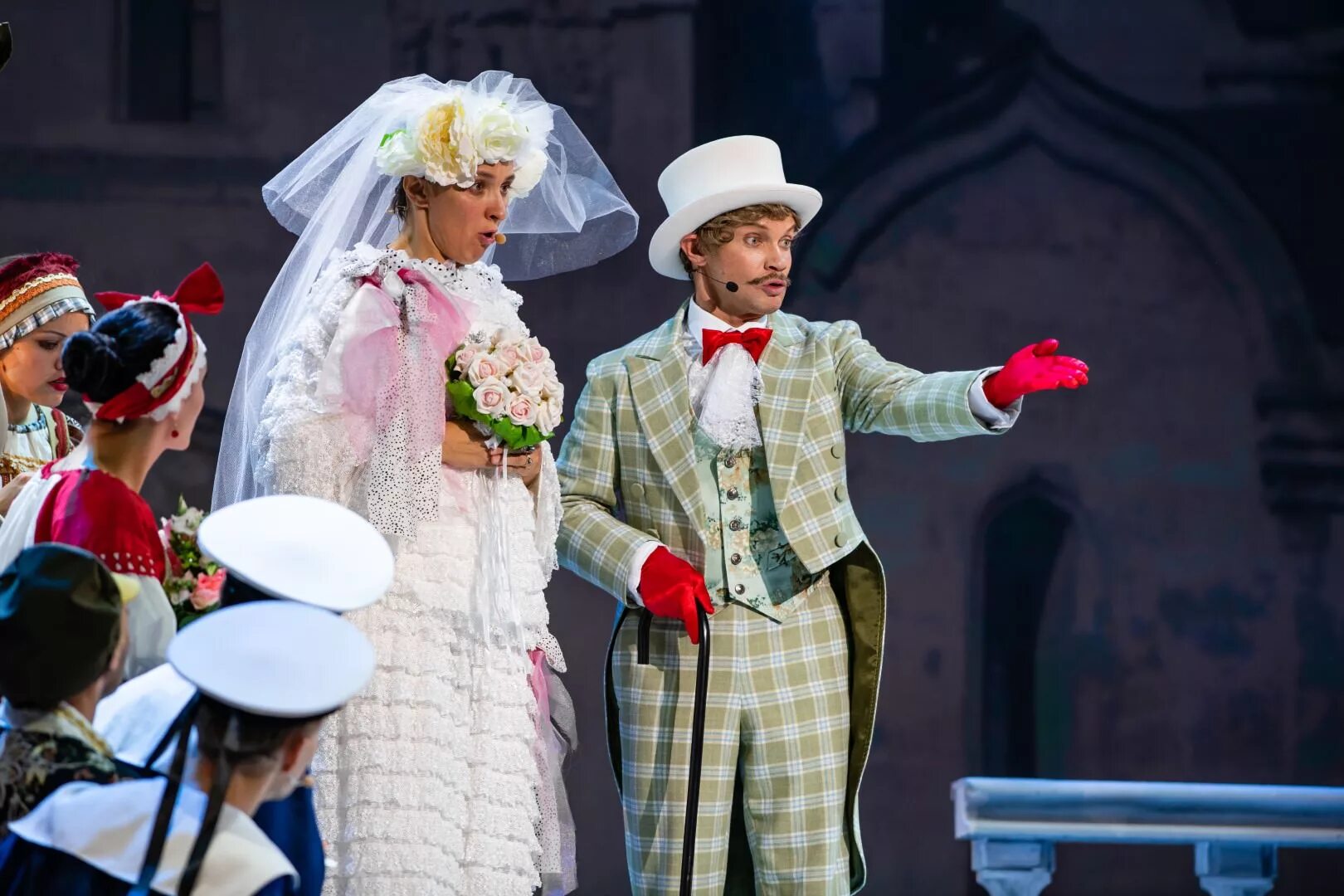 За двумя зайцами бабкина. За двумя зайцами бабкина. За двумя зайцами театр бабкиной. За двумя зайцами спектакль бабкина. За двумя зайцами бабкина.