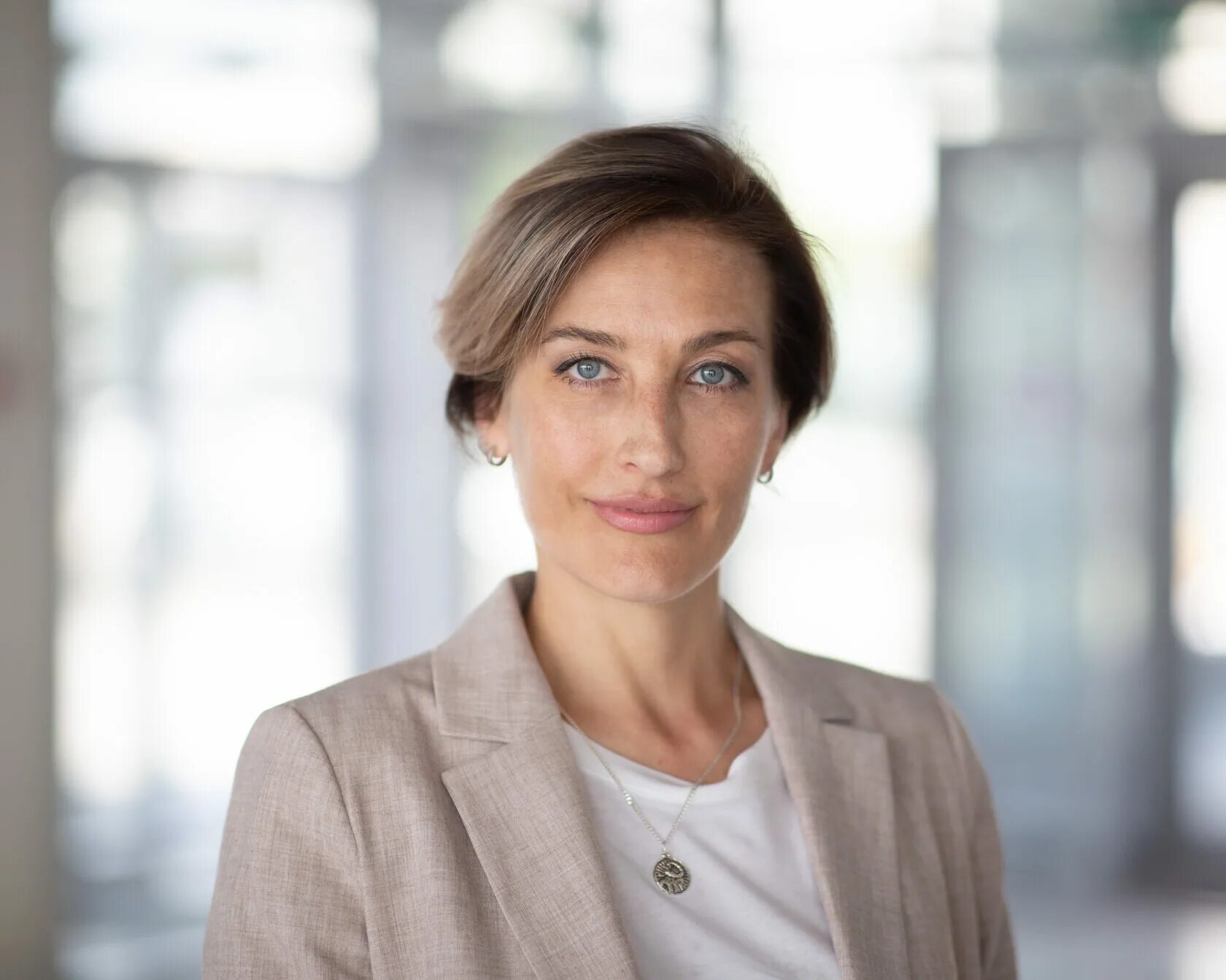 Валерьевна просто. Валерия валерьевна валерьевна. Саркисова елена валериевна. Ластовская наталья валерьевна ниито. Гришина марина валерьевна.