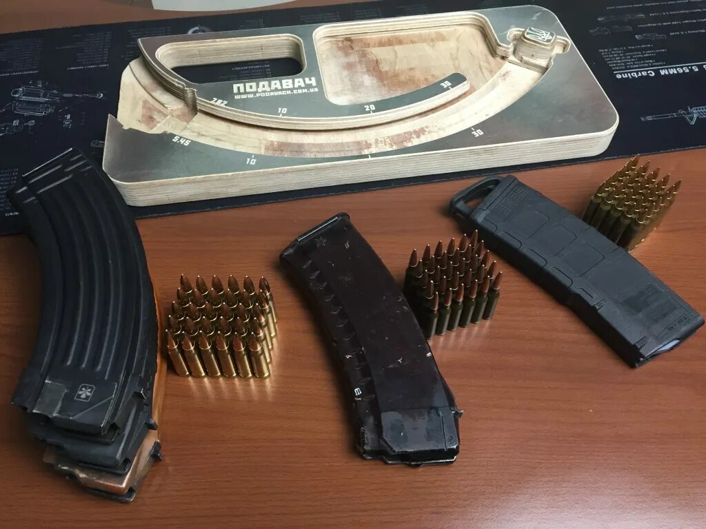 45. Ак74 автомат. Ак 47 заряжаем. Акм 762. Порядок заряжания автомата ак 74.