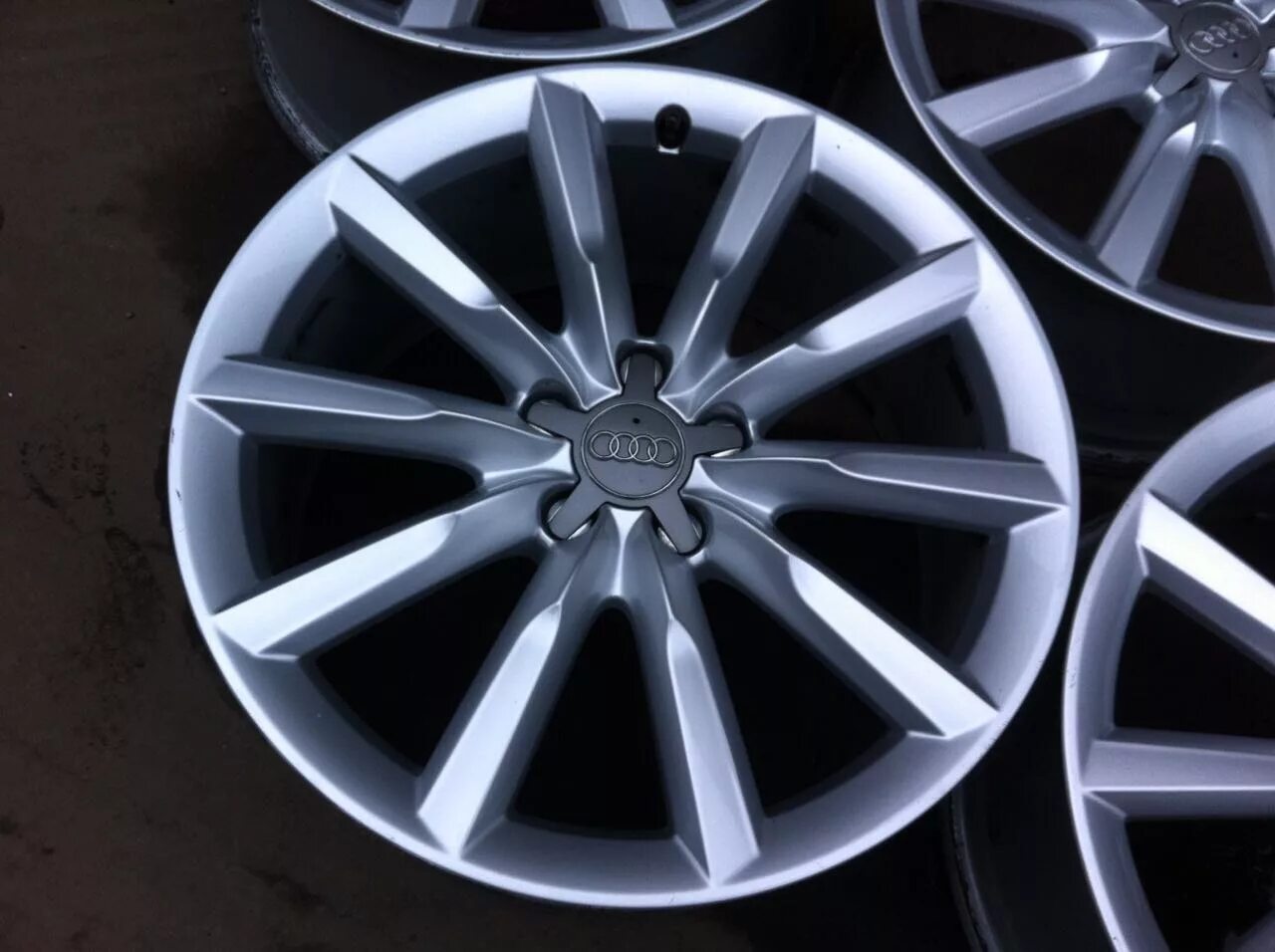 Диски vega r19 skoda. Диски skoda extreme r19. Skoda superb на дисках r19. Диски шкода r19. Диски шкода r19.