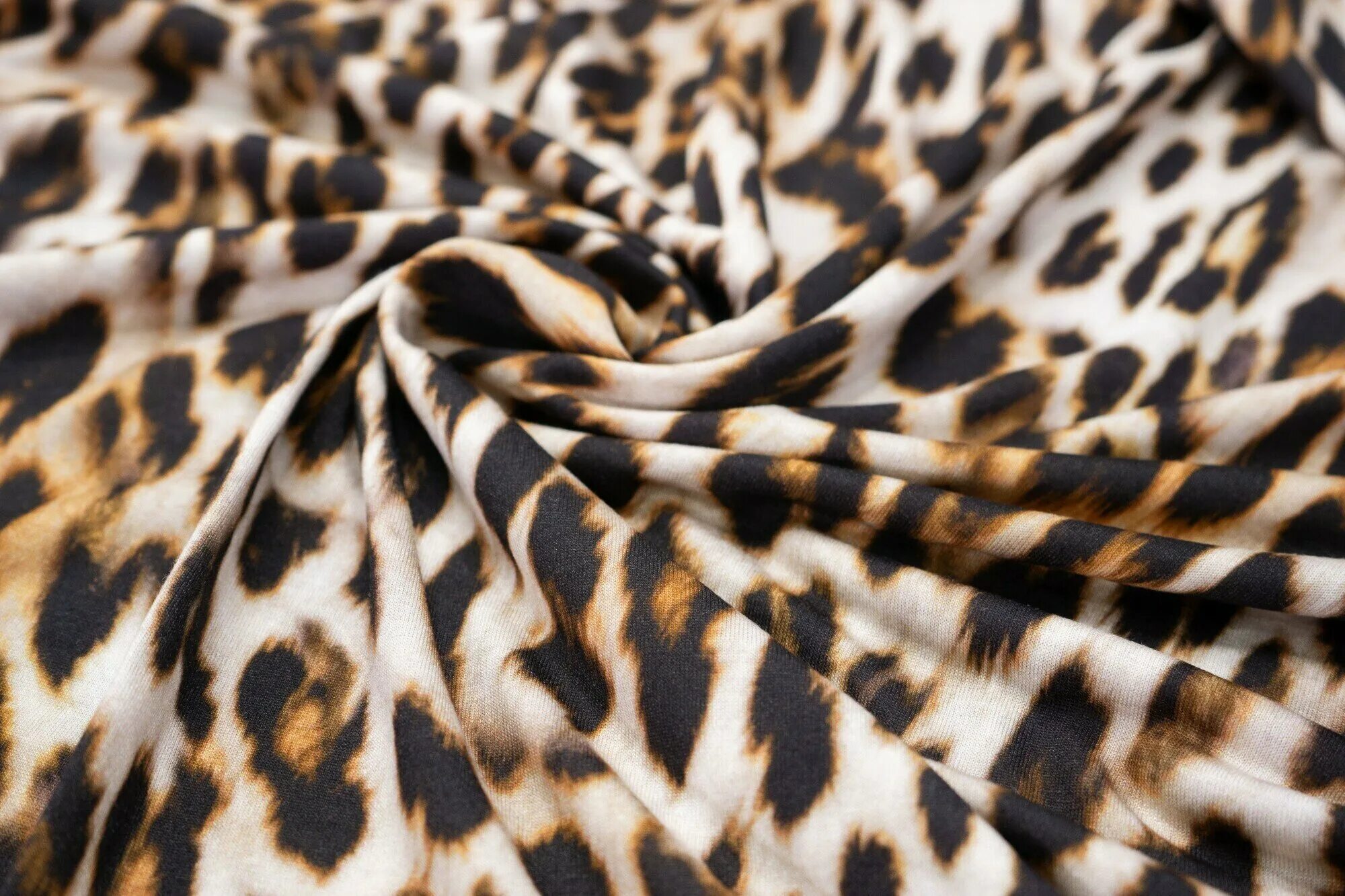 Леопардовый трикотаж. Леопардовое трико. Леопардовое платье зара 2020. Ткань с животным принтом. Леопардовый трикотаж.