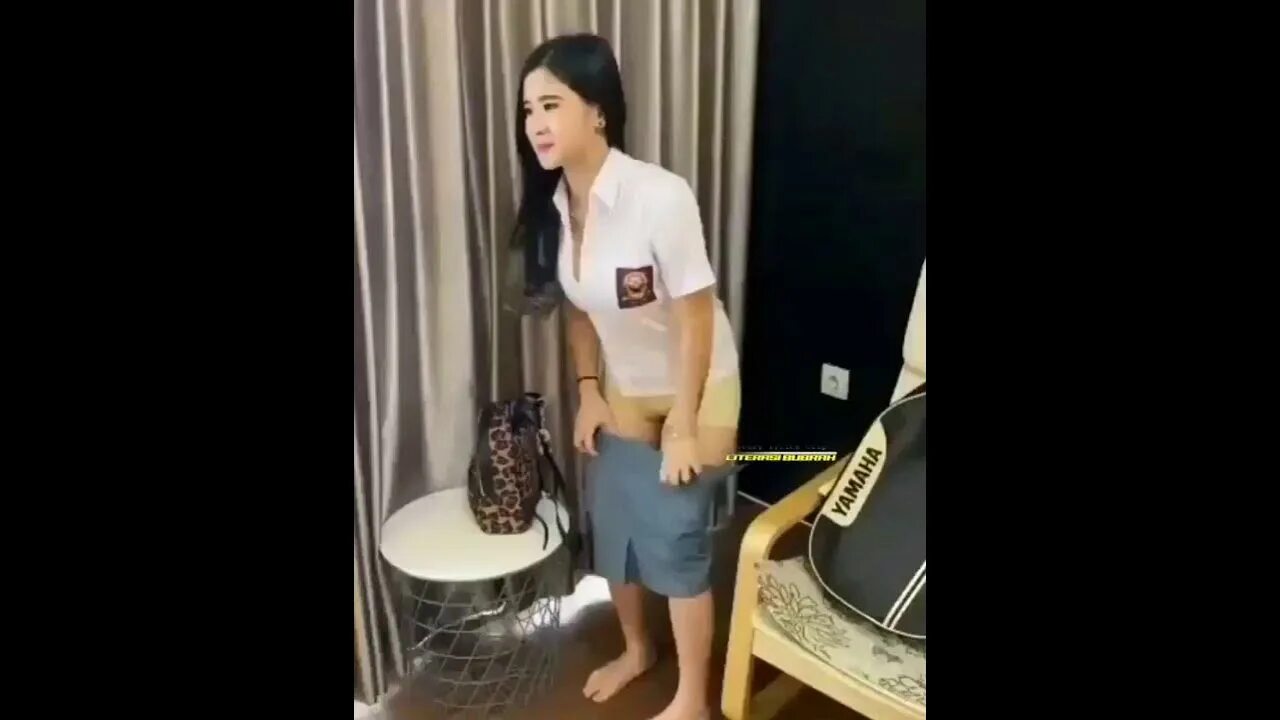Bocil di wc
