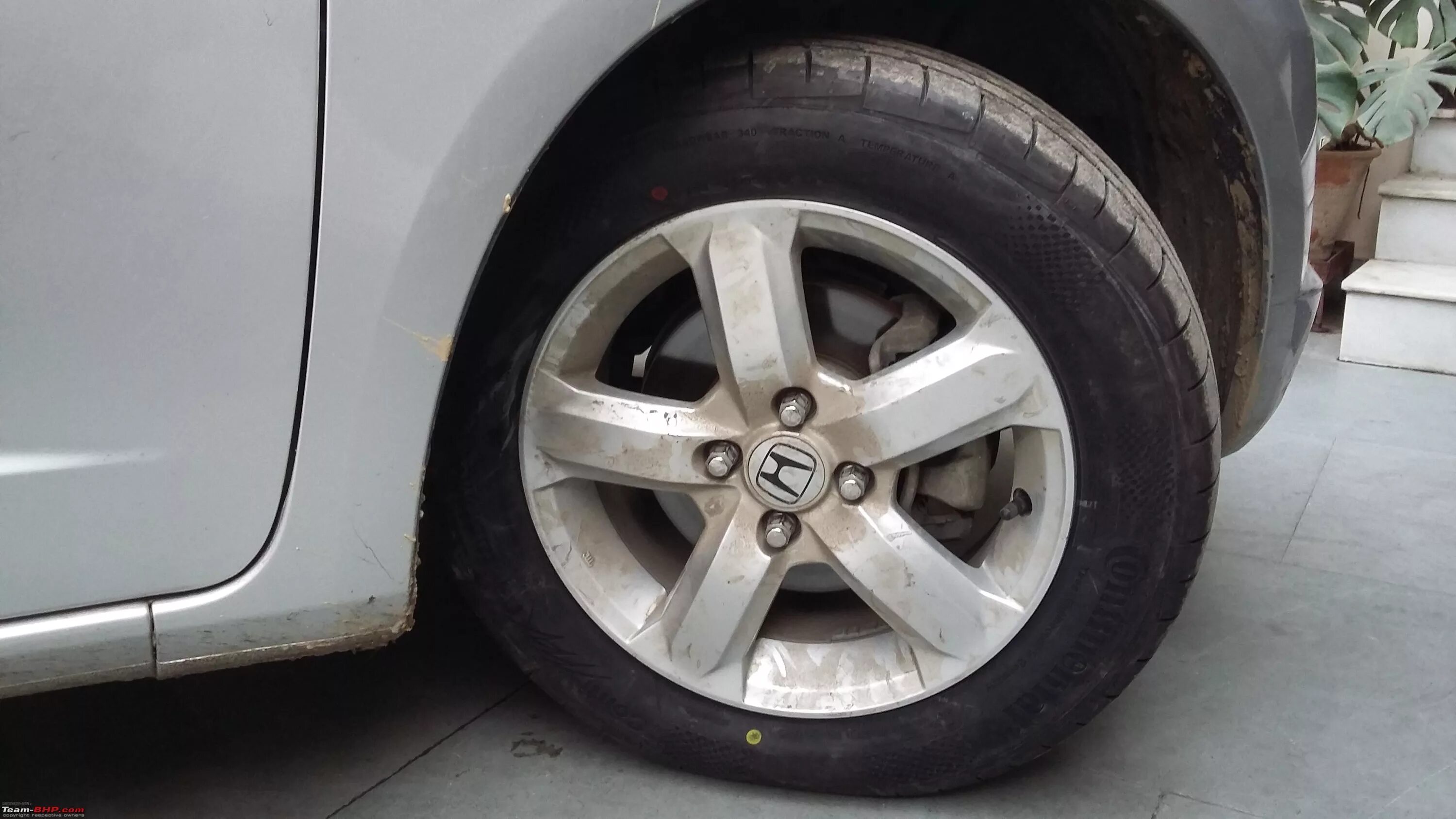 Goodyear eagle sport 195/65 r15. Размер резины на хонда. Хонда аккорд шины размер. Таблица размеров дисков и шин хонда. Хонда цивик 4д et 38 r16 205/60/16.
