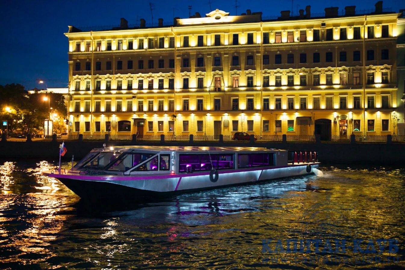 Теплоход ресторан ряпушка. Теплоход двухпалубный санкт петербург. Теплоход аленка санкт-петербург. Речные прогулки по неве в санкт-петербурге 2022. Прогулка на теплоходе в питере.