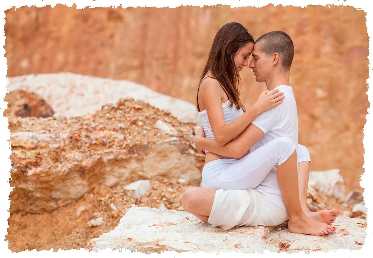 любимые позы мужчин в постели. мужчина и женщина страсть. ласки мужчины и женщины. самые популярные позы в постели. мужчина и женщина в кровати.