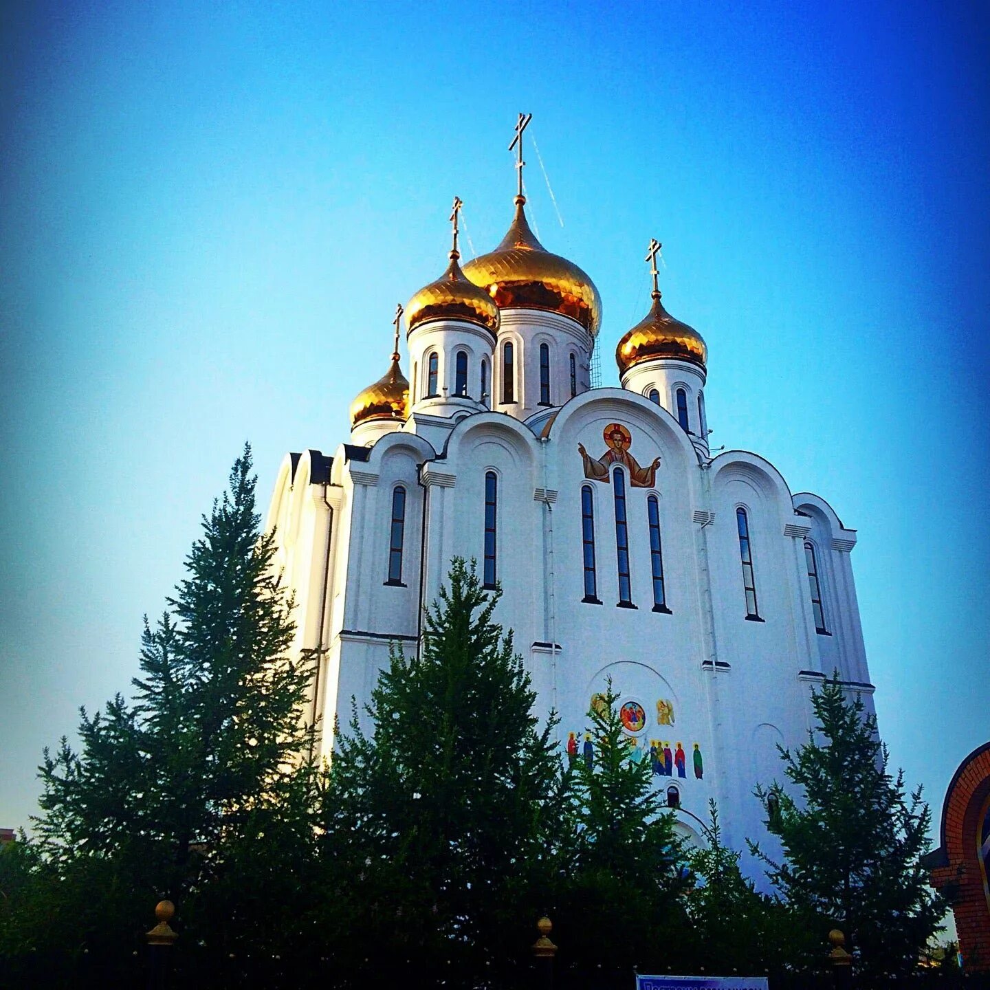 Церковь сыктывкар. Свято-стефановский собор сыктывкар. храм в сыктывкаре свято стефановский собор. свято-стефановского собора г. сыктывкара. свято стефановский кафедральный собор сыктывкар изнутри.