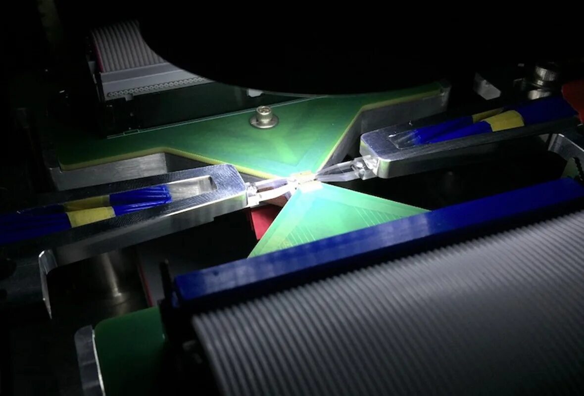 Optical computers
