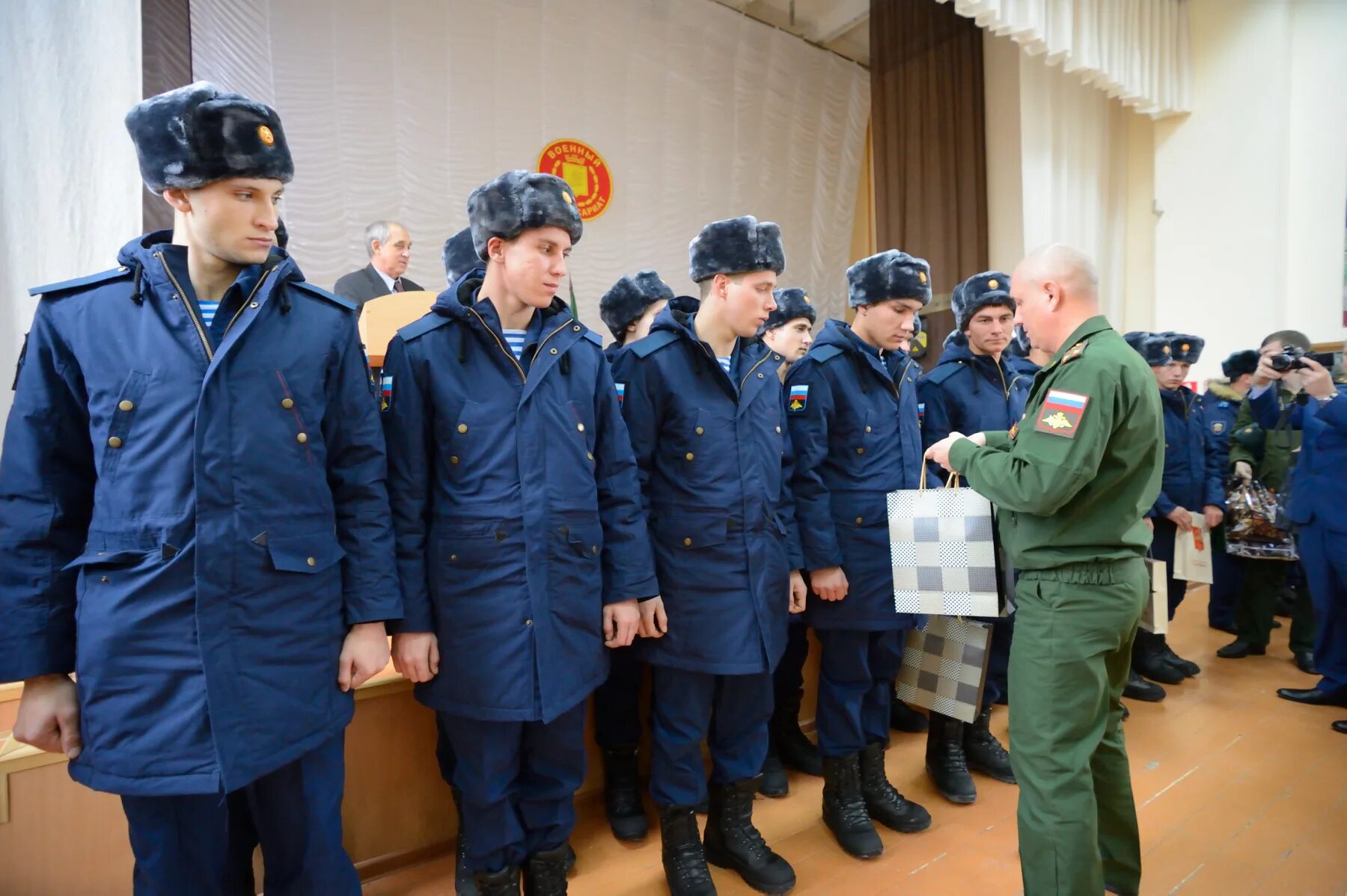 Республиканский комиссариат. Военкомат Нальчик Вологирова. Республиканский военкомат КБР. Призывники Адыгеи. Военный комиссар Республики Адыгея.