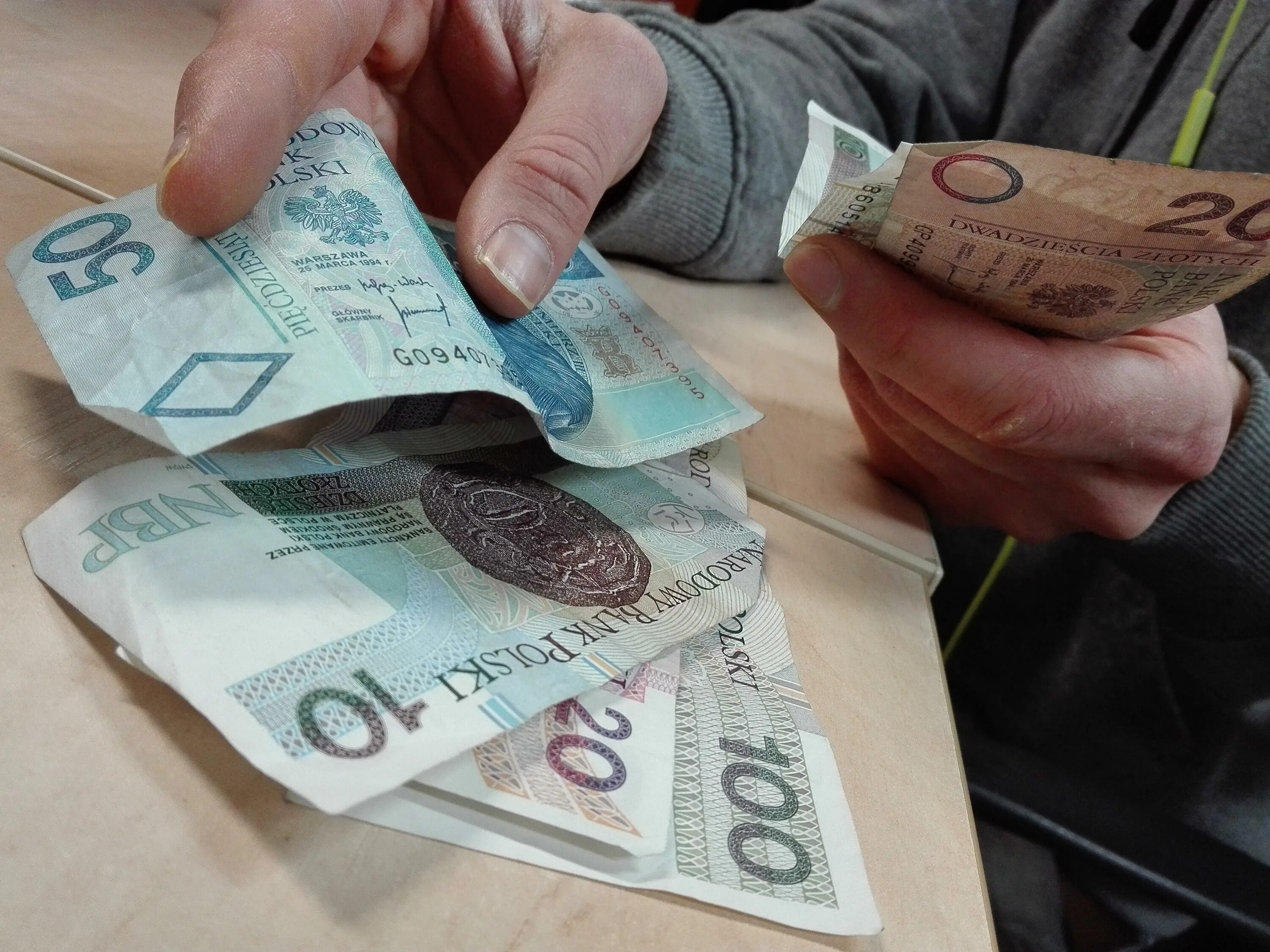 Доллар в варшаве на сегодня