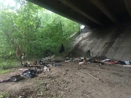 Под мостом найден
