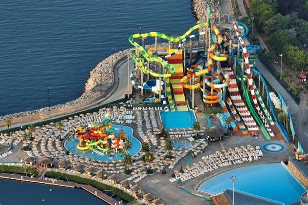 Аквапарк waterland иваново. Аквапарк в стамбуле. Marina aquapark. Marina aquapark waterland. Marina aquapark waterland.