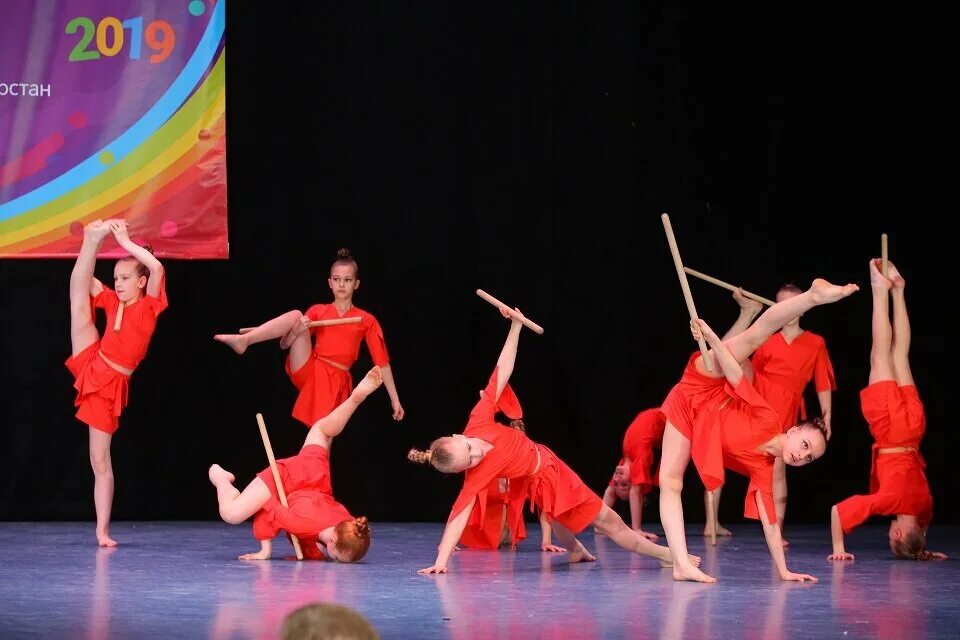 арабеск школа. арабеск северодвинск танцы. студия арабеск митино. арабеск школа. школа арабеск в митино.