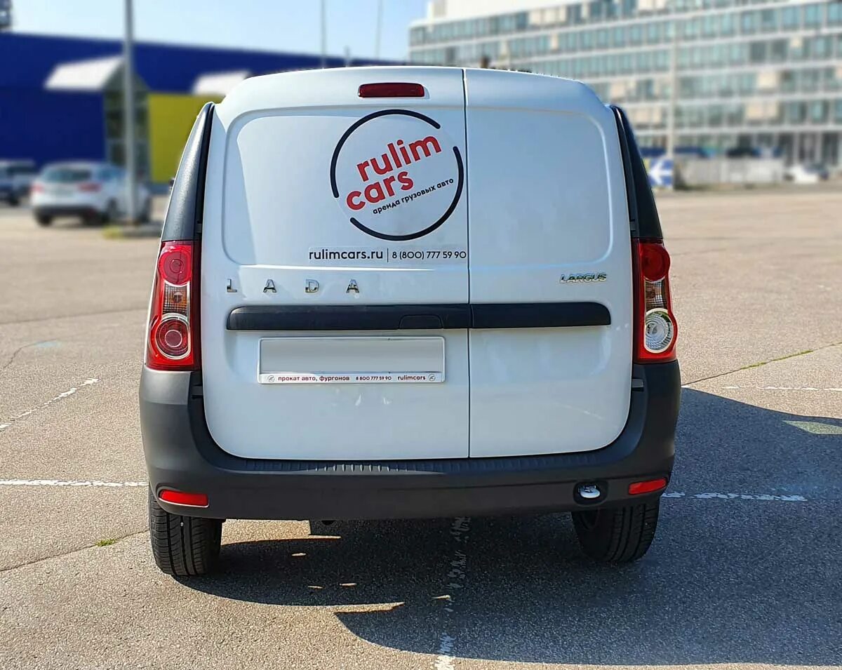 Холодильник в легковой автомобиль. Газель некст фермер изотермический фургон. Напрокат газель без водителя в москве. Фургон без водителя в москве. Прокат рефрижераторов;.