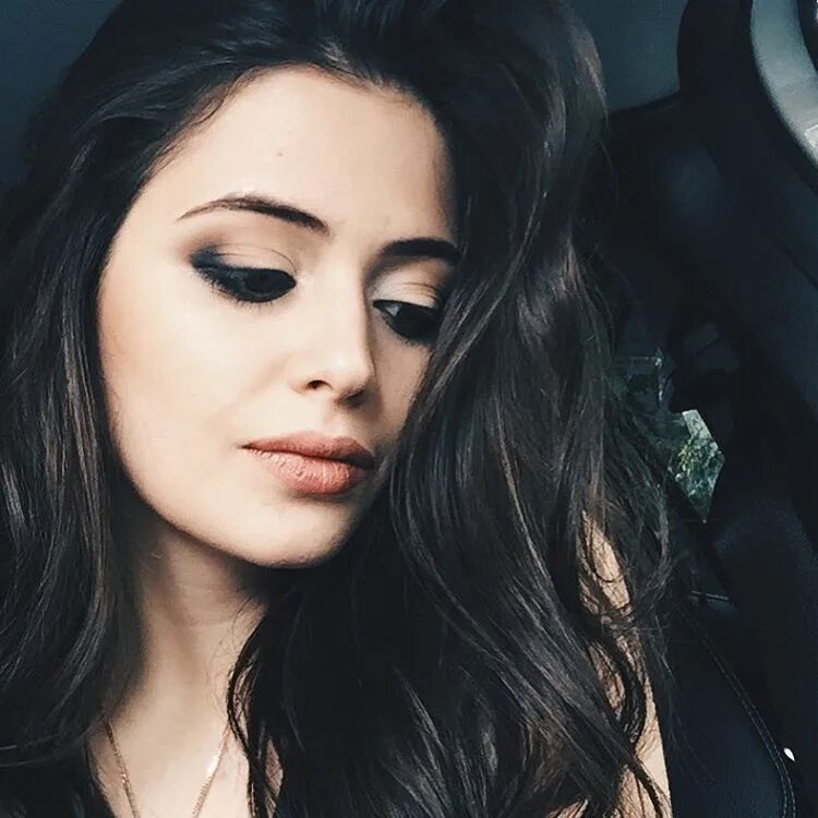 Каспарянц телеграм. Карина каспарянц 2021. Мама карины каспарянц. Каспарянц 2022. Карина каспарянц рост.