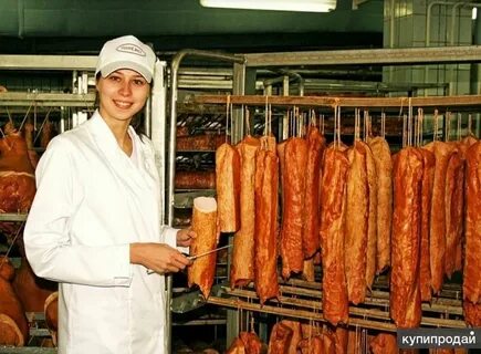 Работник колбасного цеха
