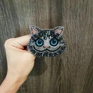 Брошь кот
