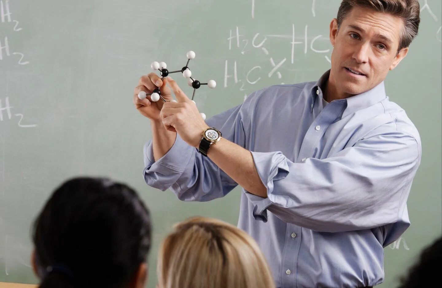 Профессор университета. Современные профессора. Учитель мужчина. Гэбриел дж тейлор профессор массачусетского университета. Современный педагог.