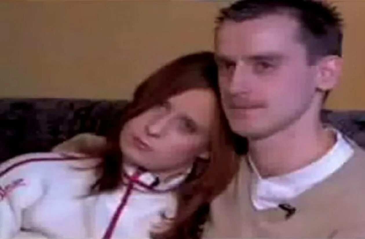 Соблазнение сестры. Real history sister brother. Real sister brother homemade. Real brother real sister. Веб камера сестра и брат.