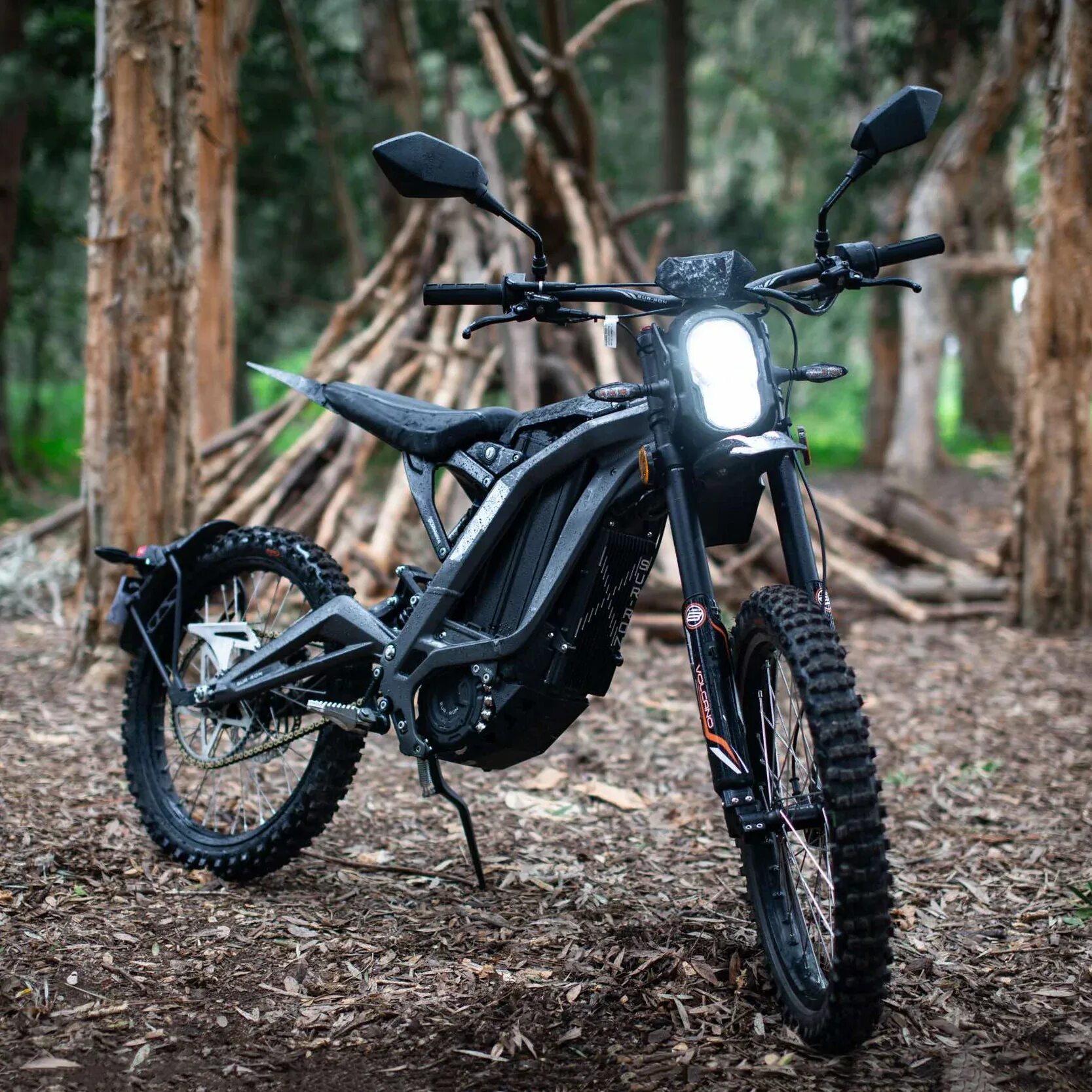 Surron light. Электробайк sur-ron light bee. электровелосипед суррон.