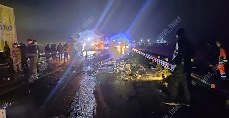 Авария в Новоаннинском районе Волгоградской. Авария в Новоаннинском районе Волгоградской области вчера на трассе. Авария вчера вечером в 21.00