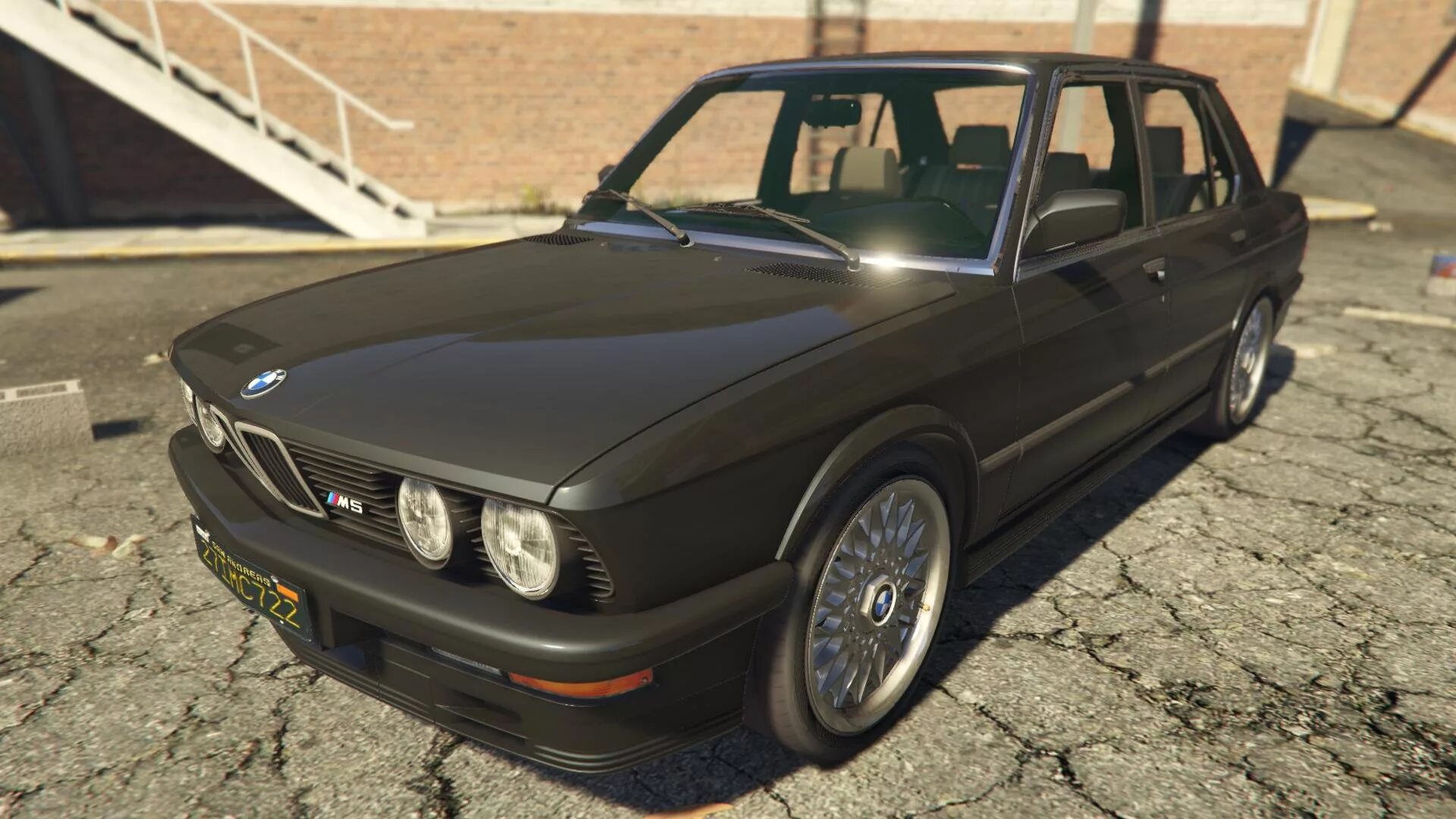 Машины гта 5 бмв. BMW 3 GTA 5 Rp. БМВ е28 м5. BMW m5 e28 GTA 5. GTA 5 BMW 5.