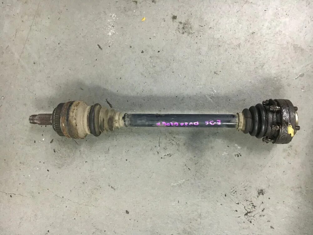 Привод бмв е70. Привод BMW e36. Привод BMW e36 Compact. Привод BMW e32 210. Привод BMW e38 730 МКПП.