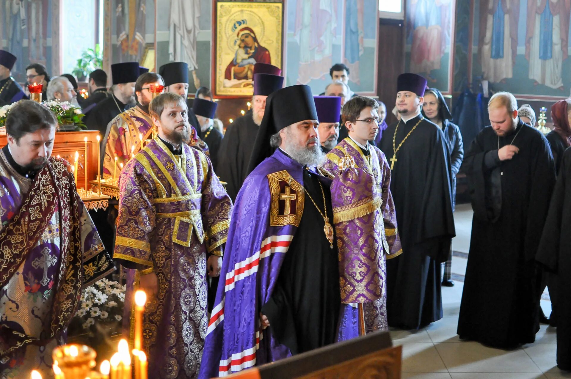 Анапы. Новороссийская епархия. Храмы новороссийской епархии. Феогност новороссийский на пасху. Свято вознесенский морской собор.