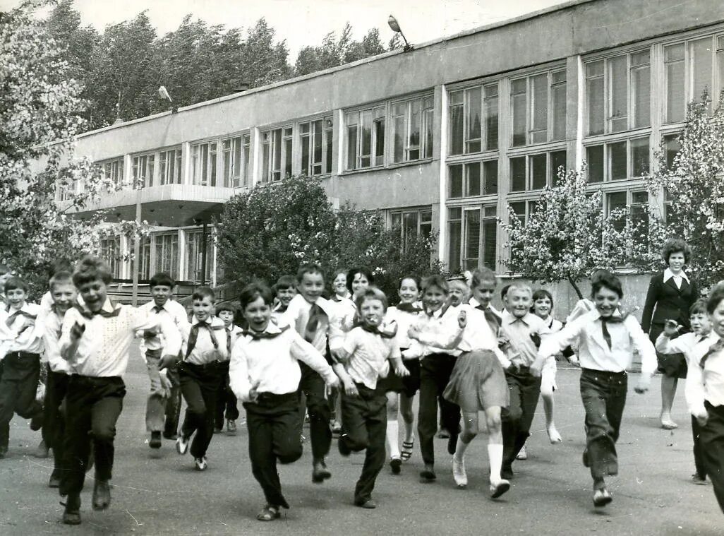 Школа 86 Новосибирск. Школа 86 Новосибирск СССР. Школа 143 Новосибирск. Школа 15 Новосибирск. Школа новосибирск вк