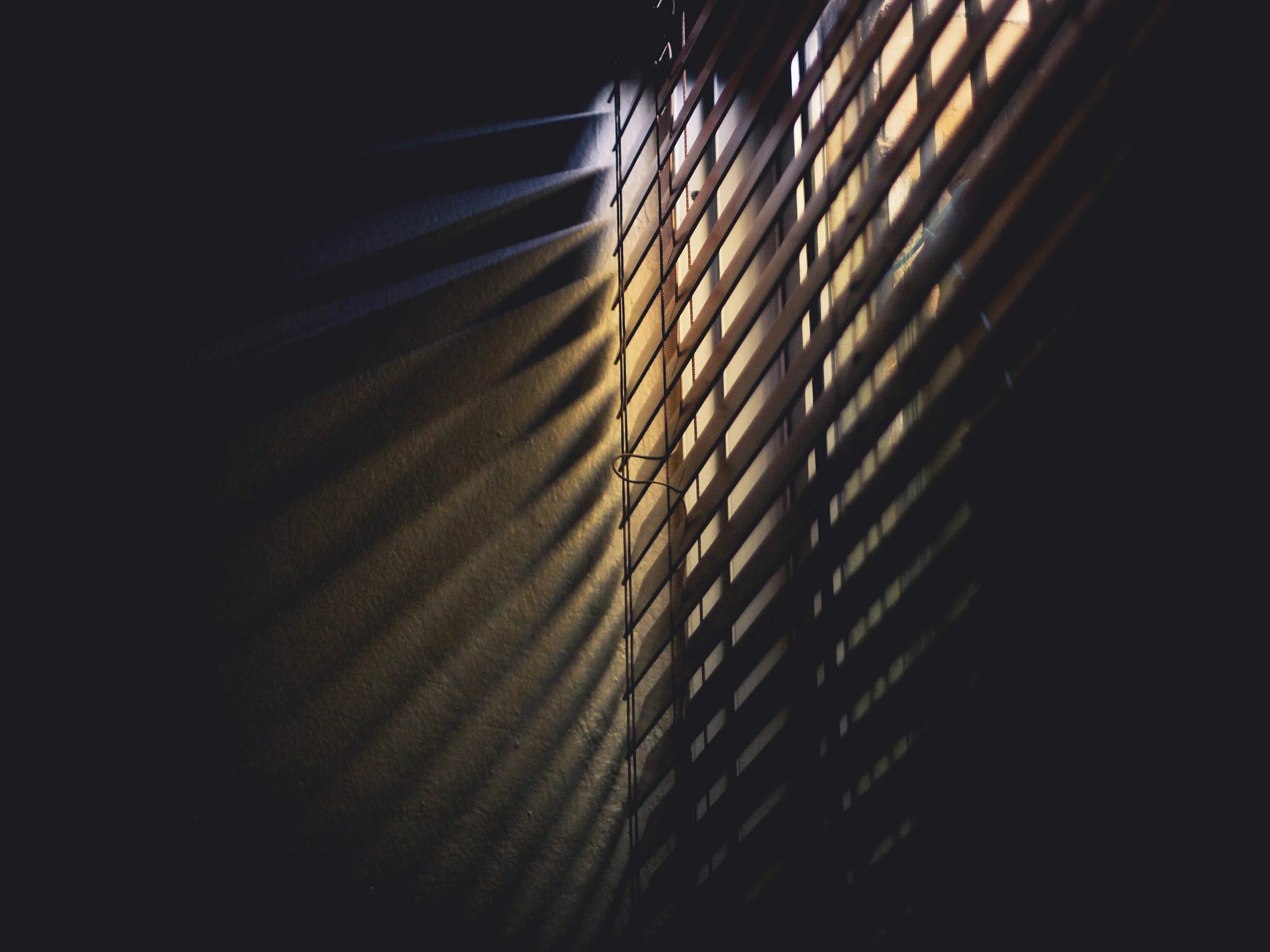 Window shadow