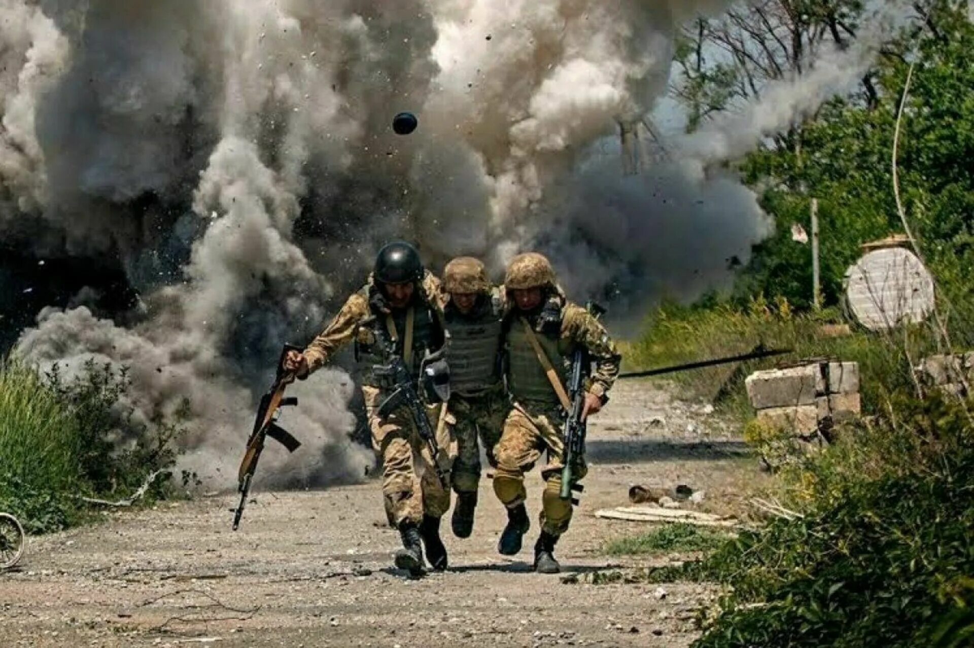 Боевые действия. Боевые действия на Донбассе. Реальные боевые действия. Военная операция что происходит