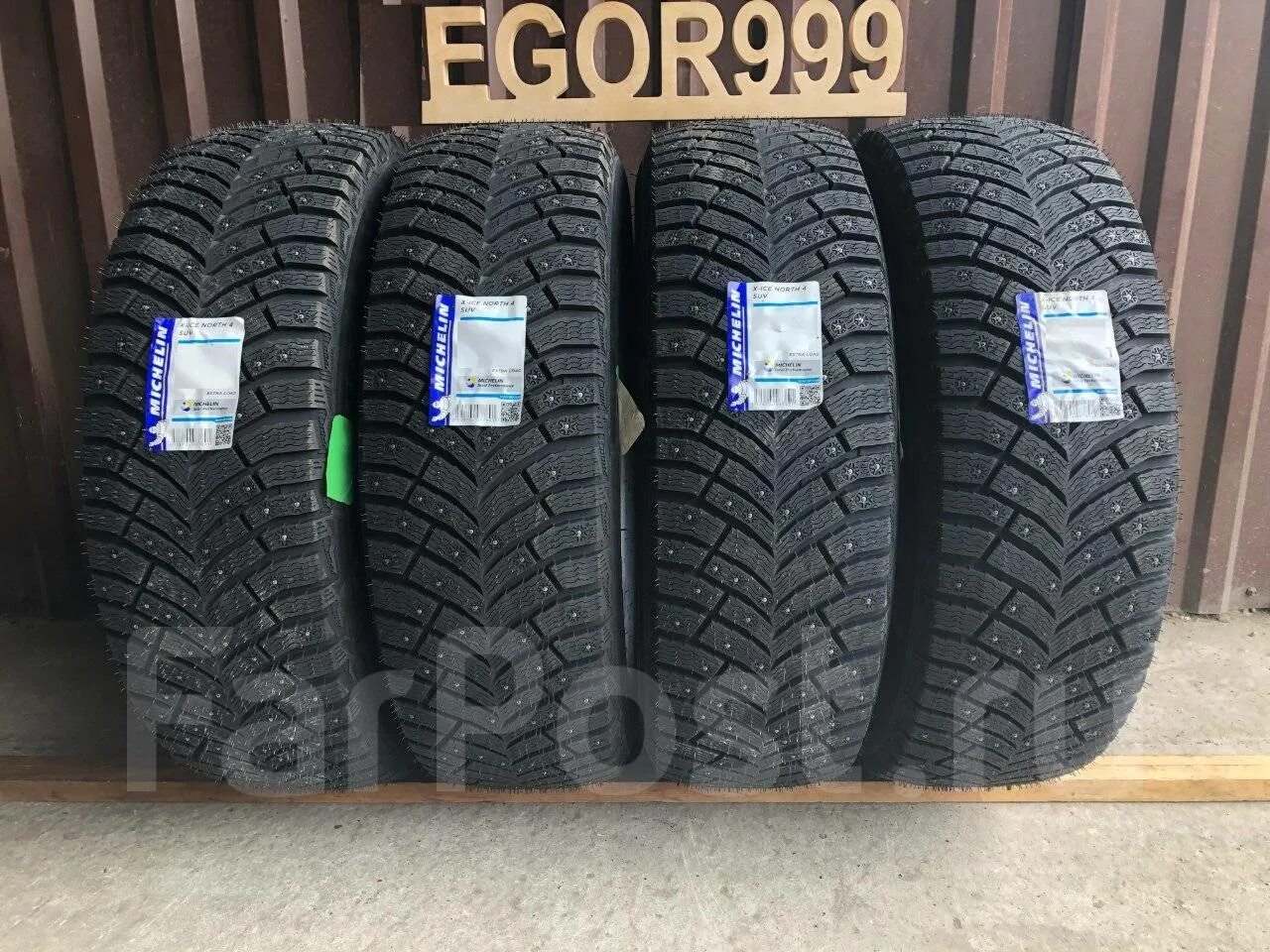 Купить шины мишлен 4. Michelin x-Ice North 4 SUV 225/65 r17. Michelin x-Ice North 4 215/65 r17. Michelin x-Ice North 4 235/65 r17. Michelin x-Ice North 4 235/55 r17.