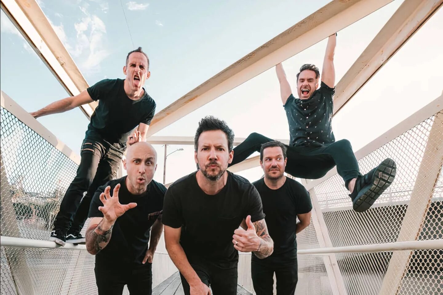 Симпл панк. Группа simple. Simple Plan. Simple Plan сейчас.