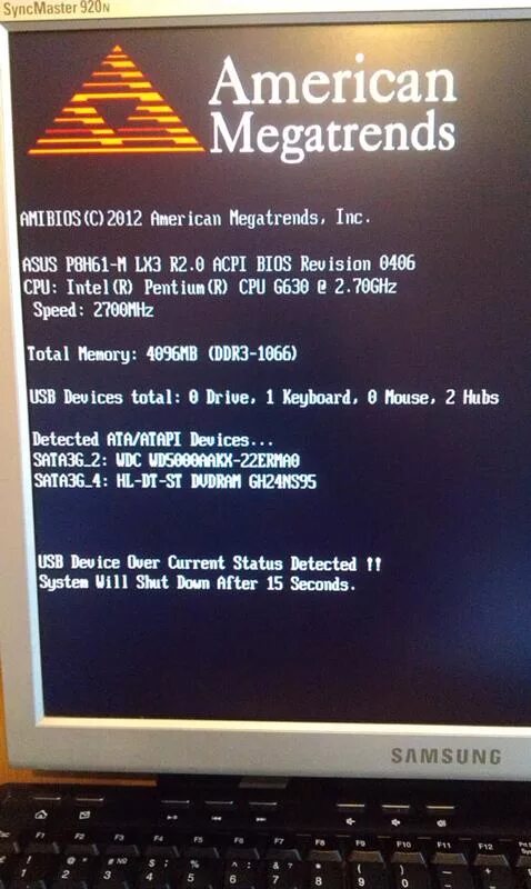 Usb device current status detected. Ноутбук American MEGATRENDS. American MEGATRENDS появляется при включении компьютера. Экран биоса American MEGATRENDS. Материнская плата American MEGATRENDS.