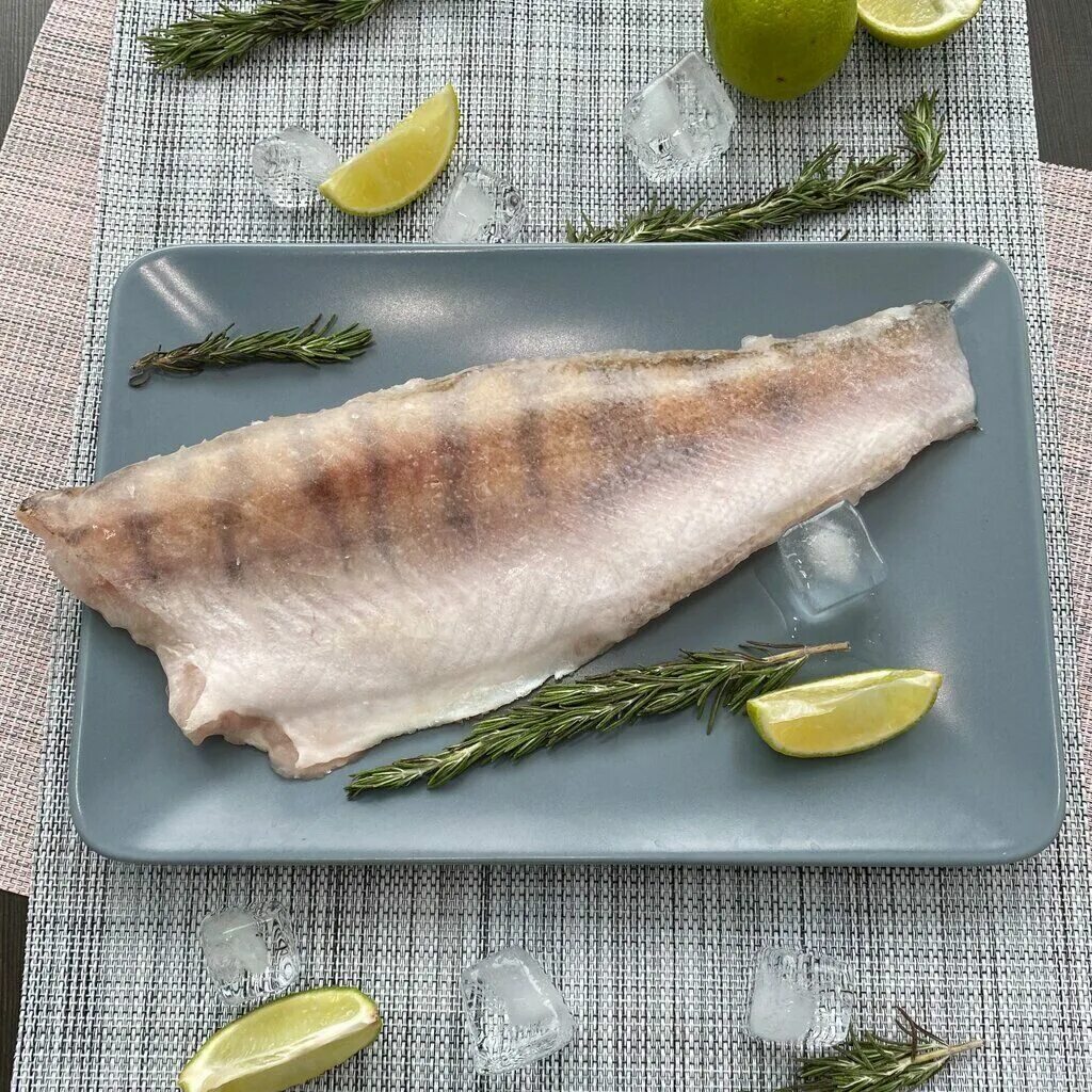 Судак филе на коже. Филе судака с/м. Филе судака вяленый. Филе судака в глазури. Судак рыба филе.