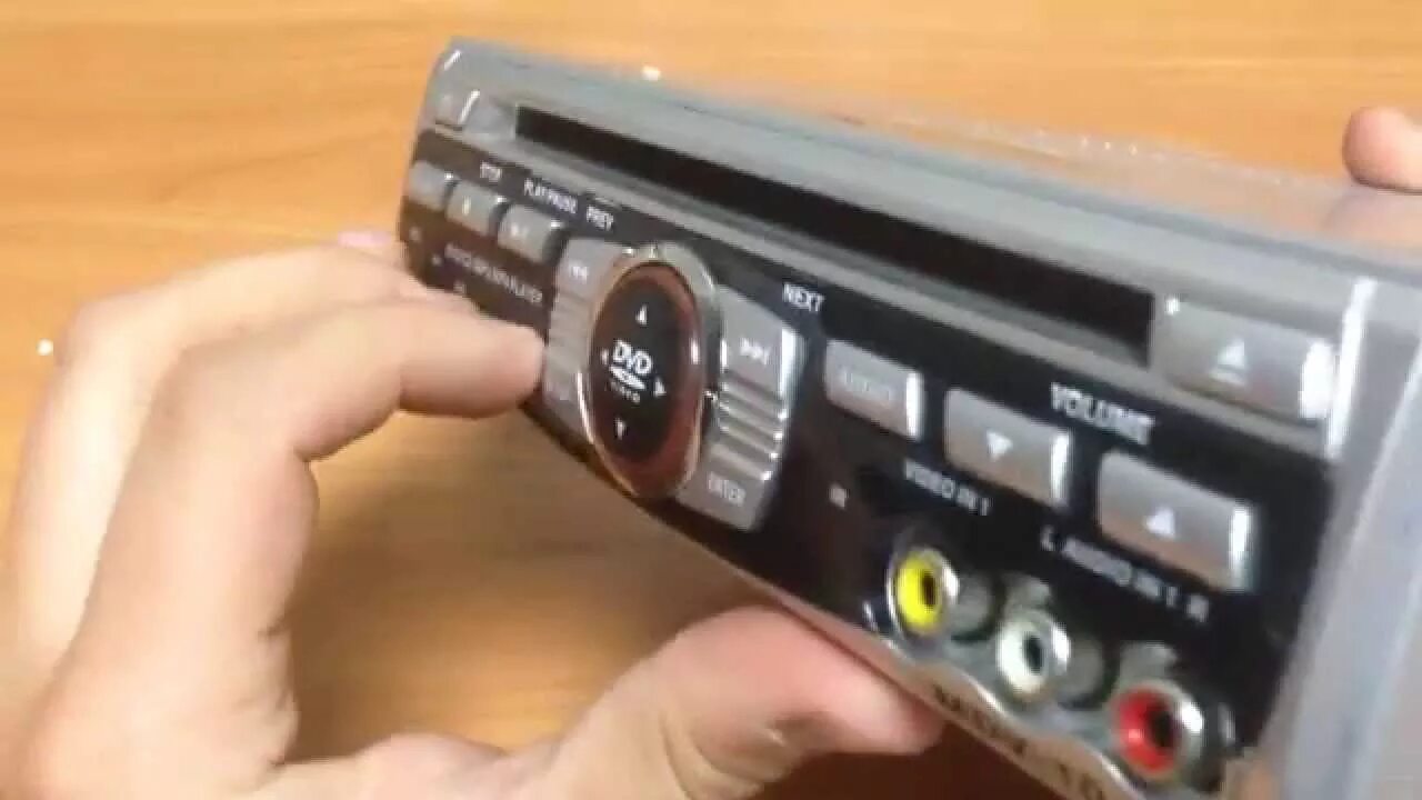 Автомагнитолы видео обзор. Автомагнитола insider s 10u. Автомагнитола пионер deh 1500ubg. Пионер mvh 1400ub. Alpine 2009+ cde-w203ri.