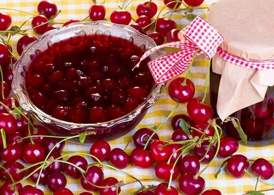 Черешня в мультиварке