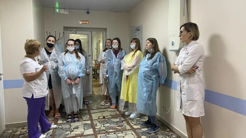 Перинатальный центр заведующая гинекологическим. Заведующий перинатального центра армавир. Саратов 8 туберкулезная больница. Номер 8 гор больницы саратов. Александровская больница перинатальный центр.