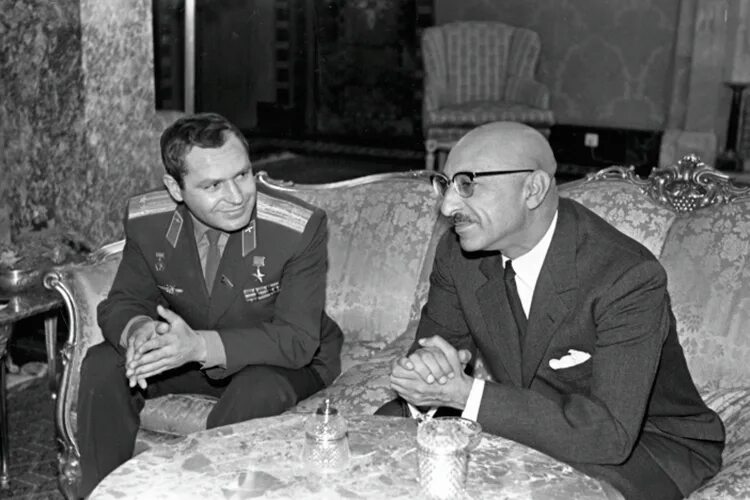 Монарх захир-шах. Захир-шах афганский король. Захир шах 2000. Захир шах. Захир-шах афганский король.