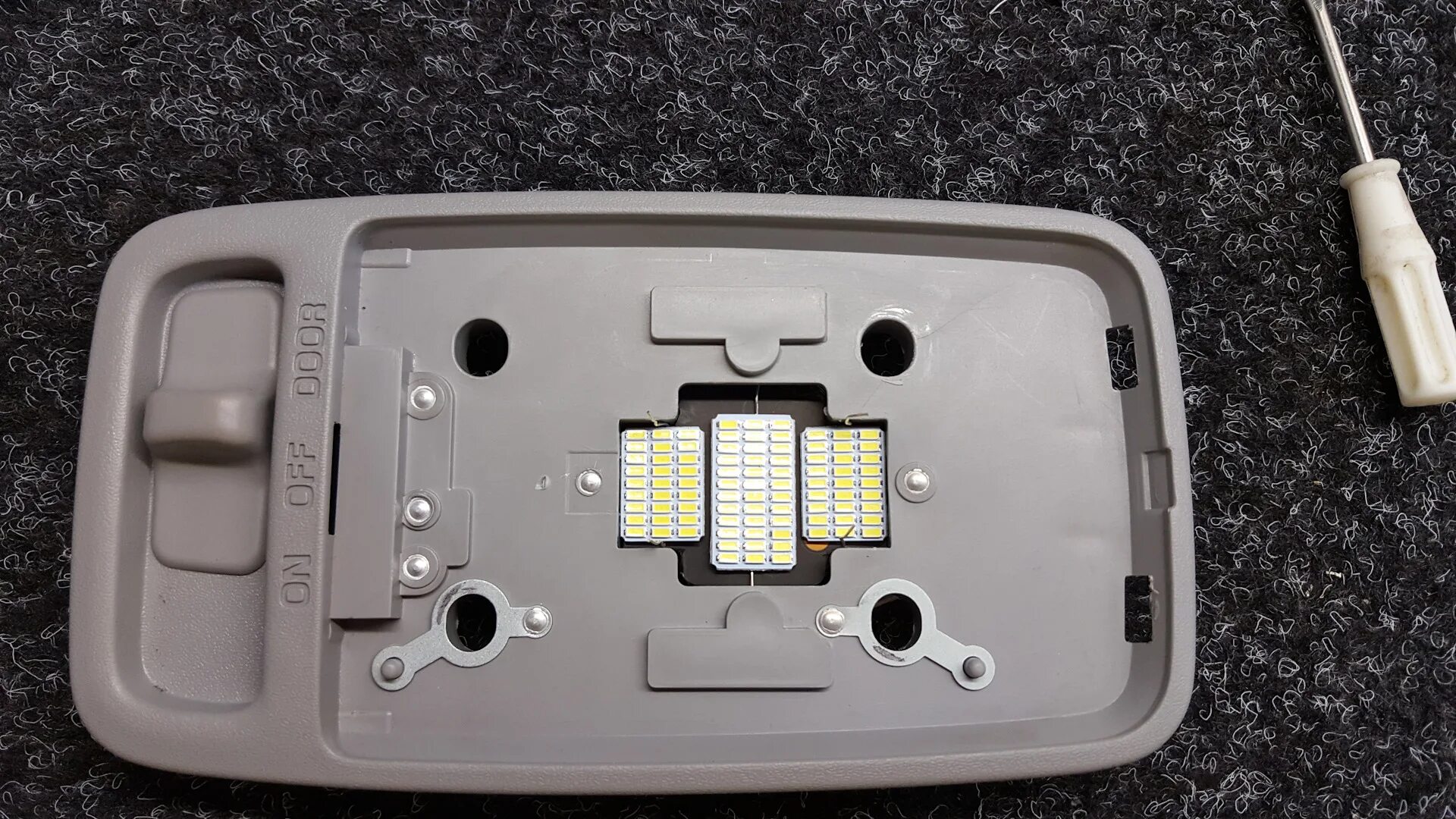Плафон салона led. Плафон освещения салона led daf 105. тойота прадо 120 плафон освещения салона. плафон салона eclipse 90. плафон салона передний toyota калдина.