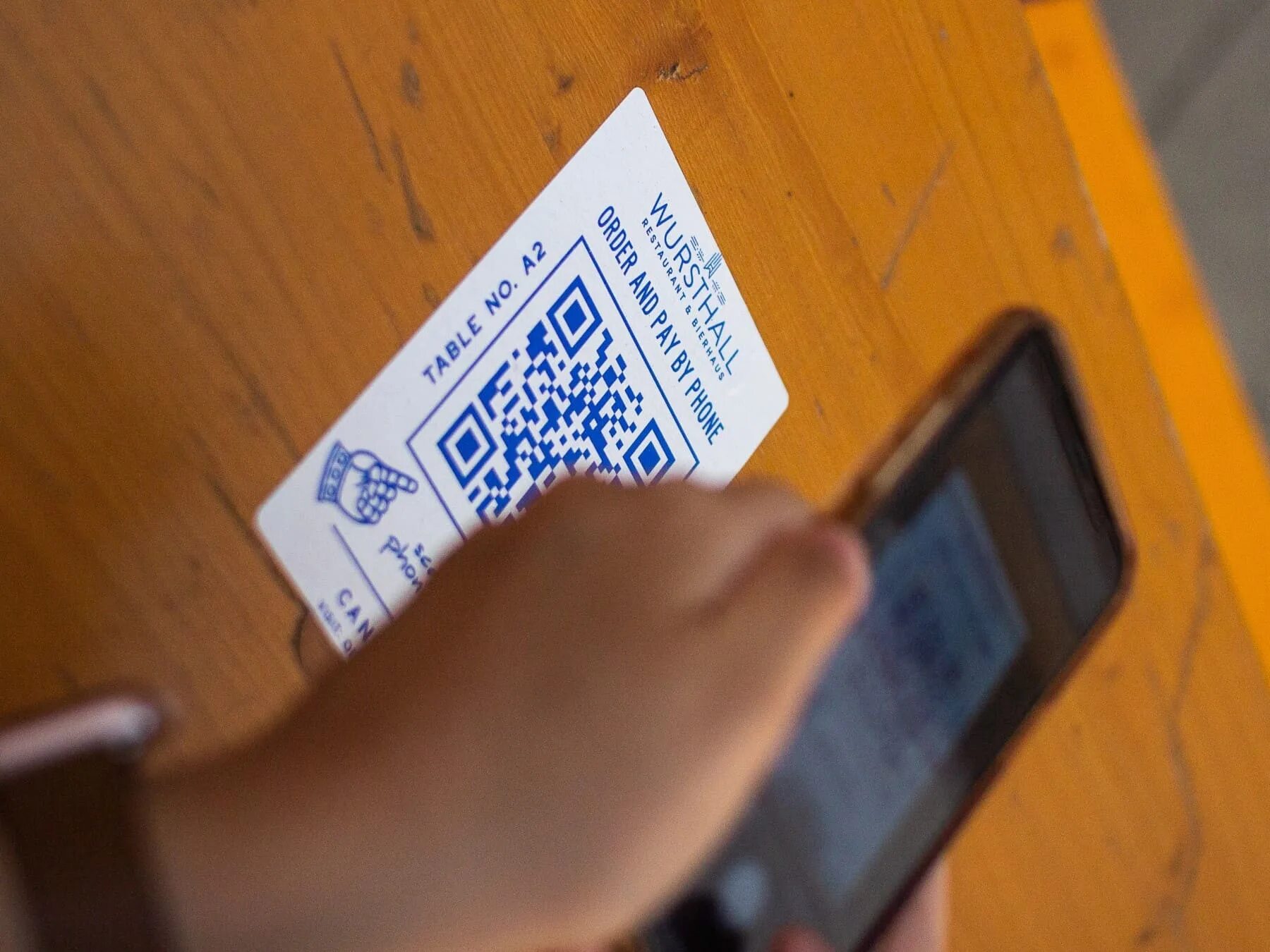 Как работает оплата по qr. Система быстрых платежей оплата по qr коду. qr код на купюре. оплата в банкомате по qr коду. оплата по qr c,g.
