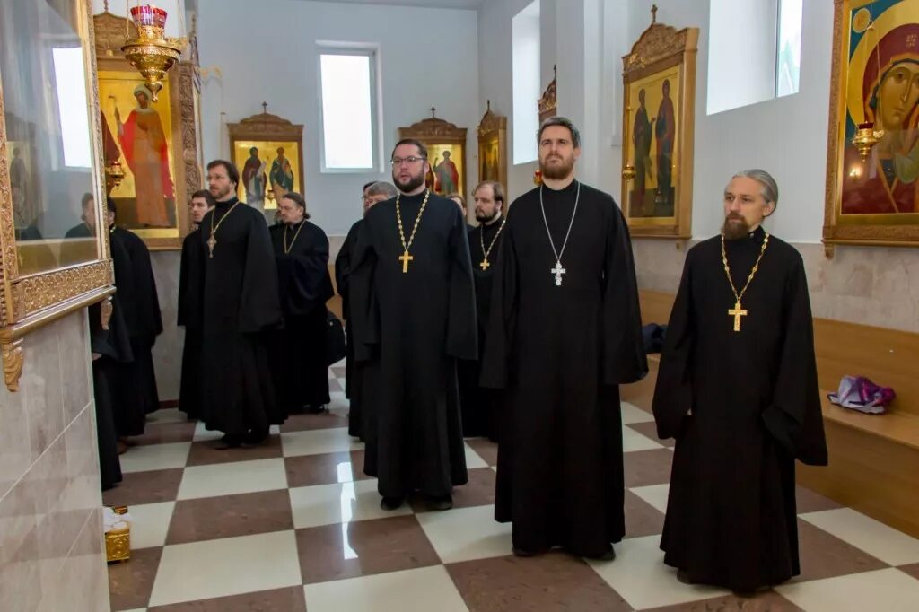 Немецкие католики. Катакомбный иеромонах александр орлов. Владислав цыпин. Le bons bay russia church. Протоиерей василий шведик.