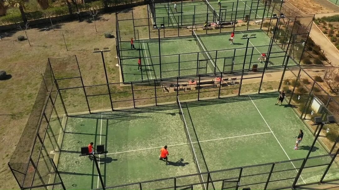 Cuanto cuesta hacer una pista de padel