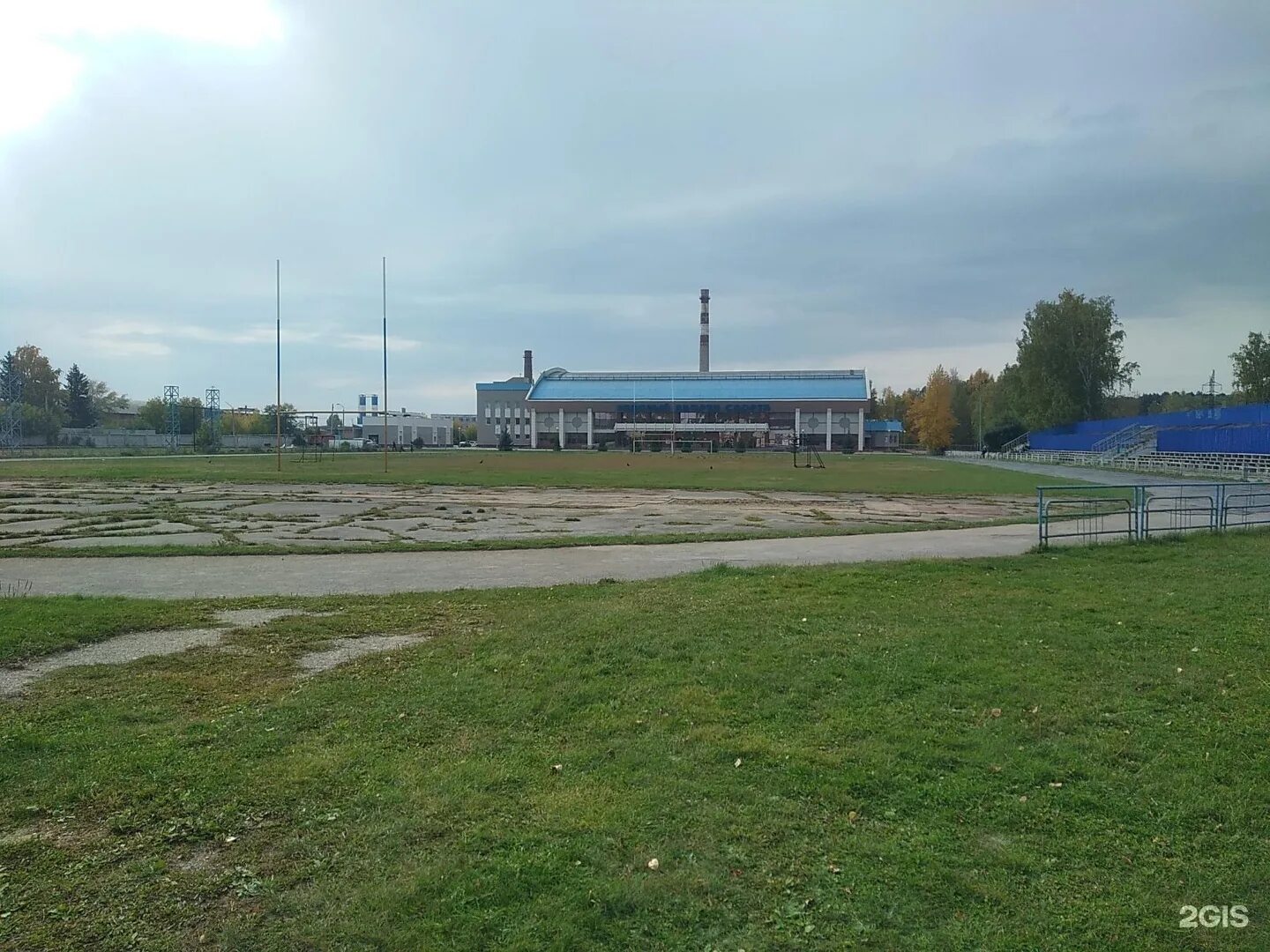 Бердск боровая. Боровая 103 а бердск ледовый дворец бердск. ледовый дворец спорта бердск. боровая 103 бердск.