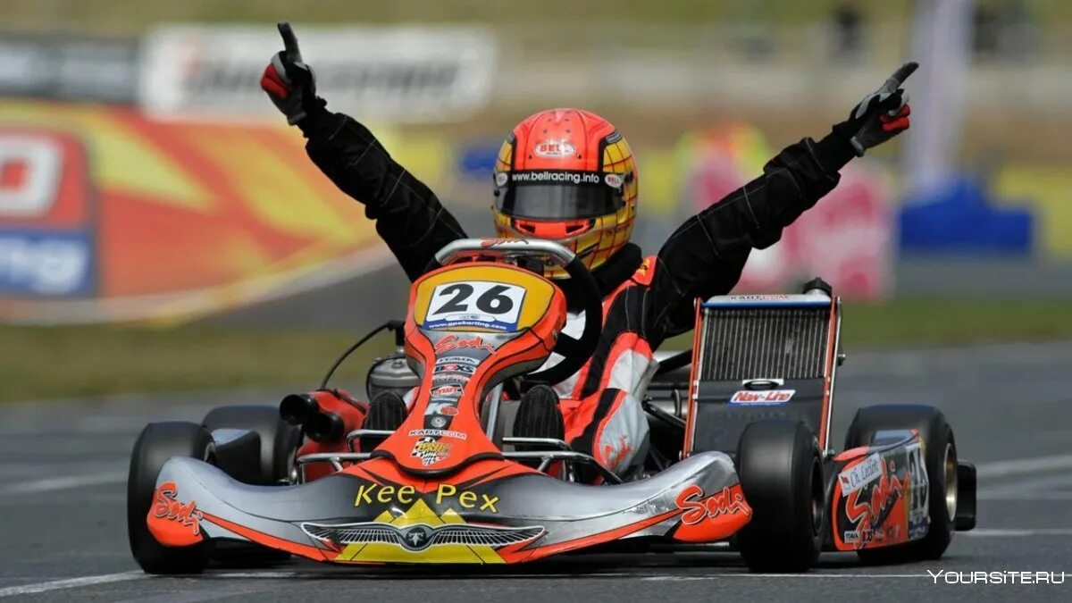 Картинг это спорт 7 букв сканворд. Картинг прага 2022. Гонщик картингист. Картинг баннер. Детский картинг.