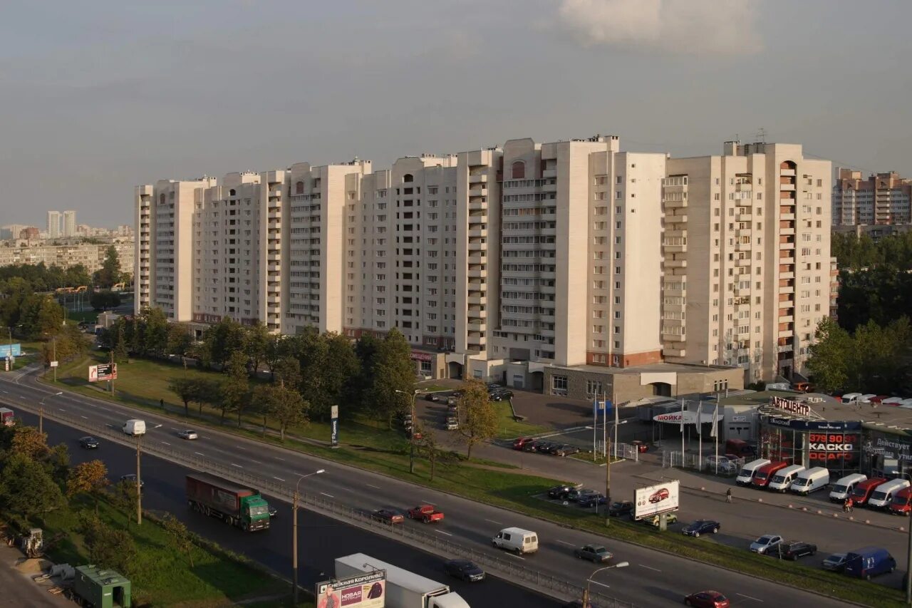 Типанова, д. 34. 38. Магазин автомир. Санкт-петербург, ул.