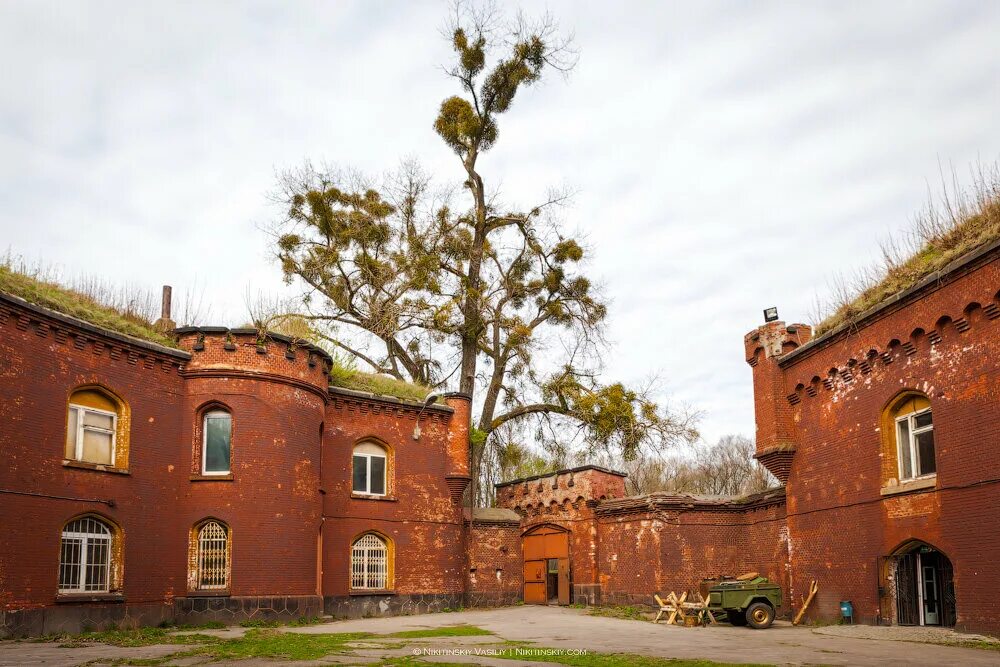 Бастион грольман кенигсберга. Бастион штернварте калининград. Бастион кронпринц калининград. Астрономический бастион калининград. Бастион гвардейский проспект.